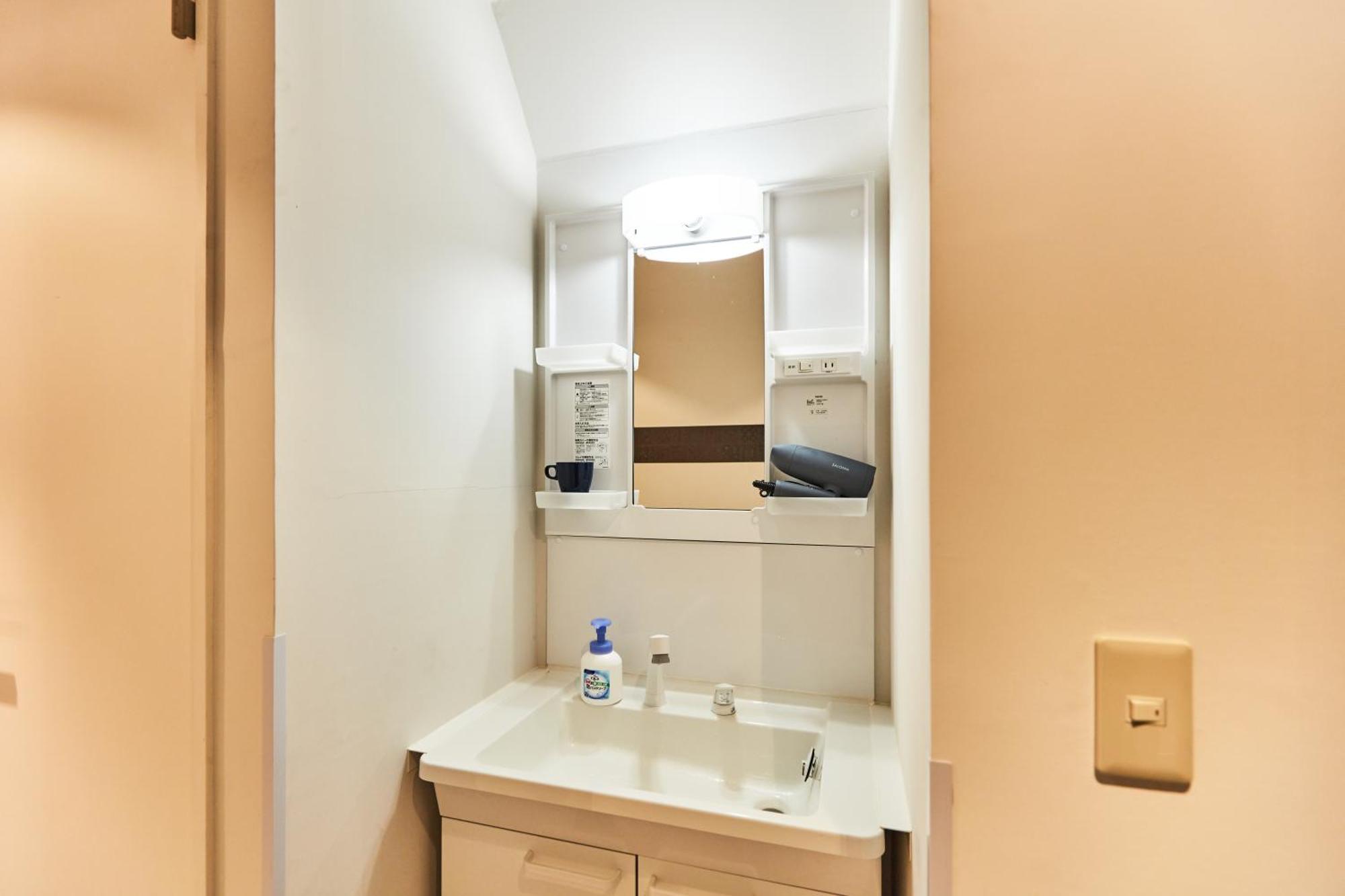 Tora Hotel Asakusa Tokyo Bagian luar foto